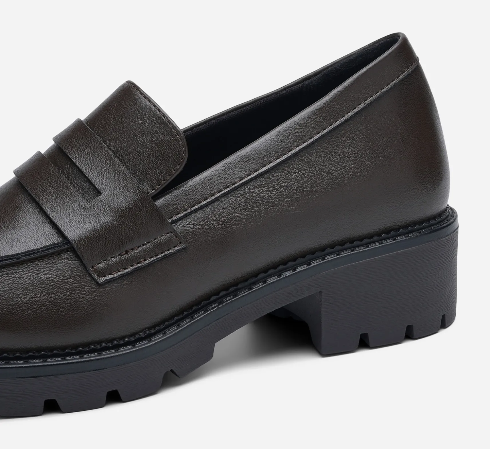 CLOU, Loafers