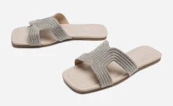 CLOU, Sandaler