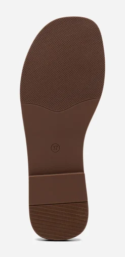 CLOU, Sandaler