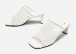 CLOU, Sandaletter