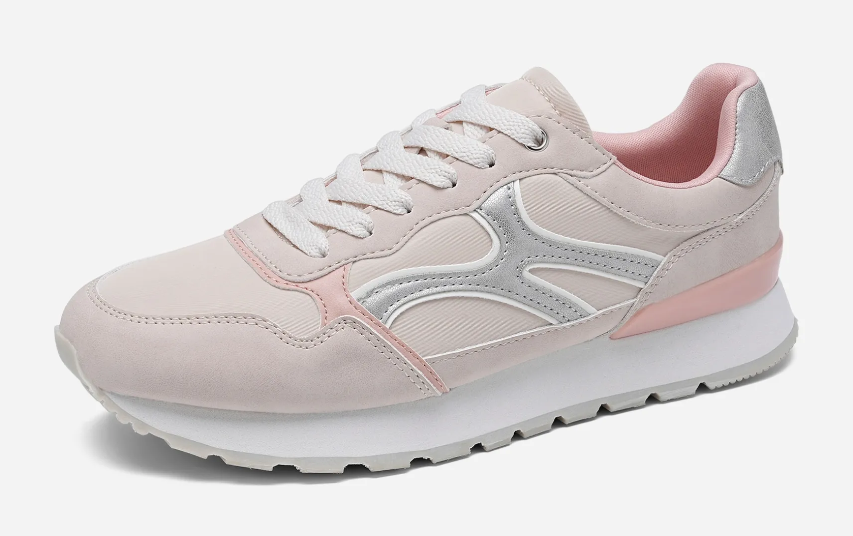 CLOU, Sneakers