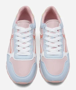 CLOU, Sneakers