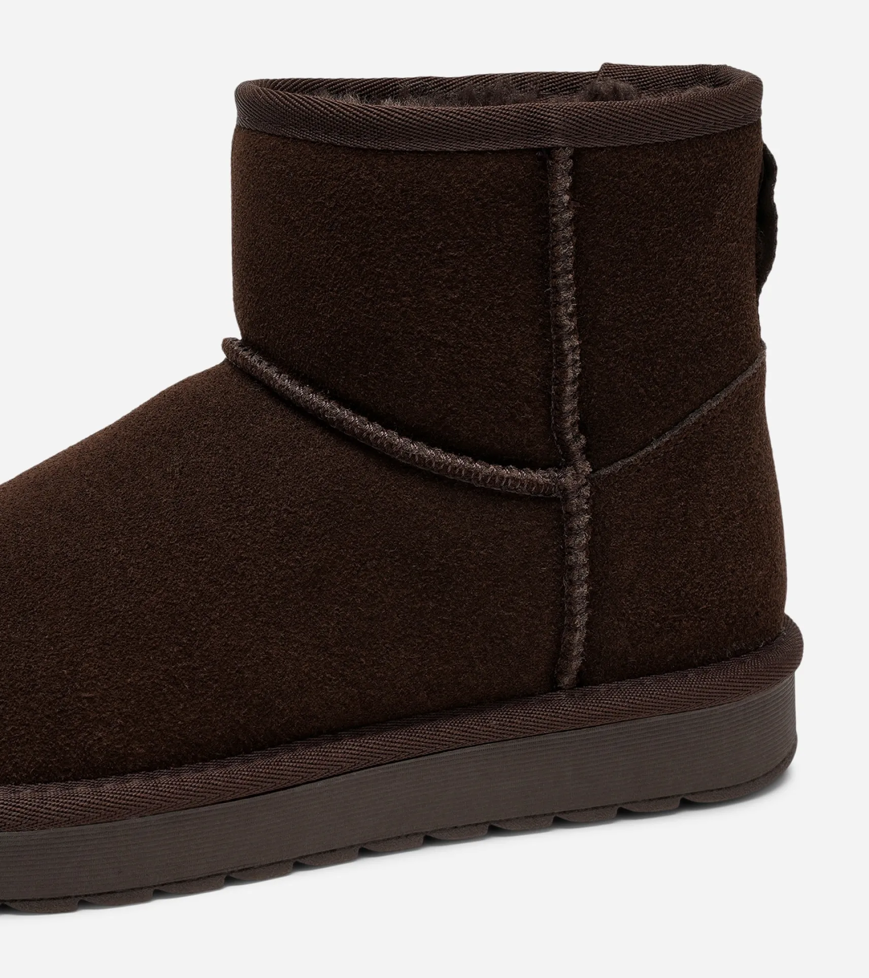 CLOU, Varmfodrade boots
