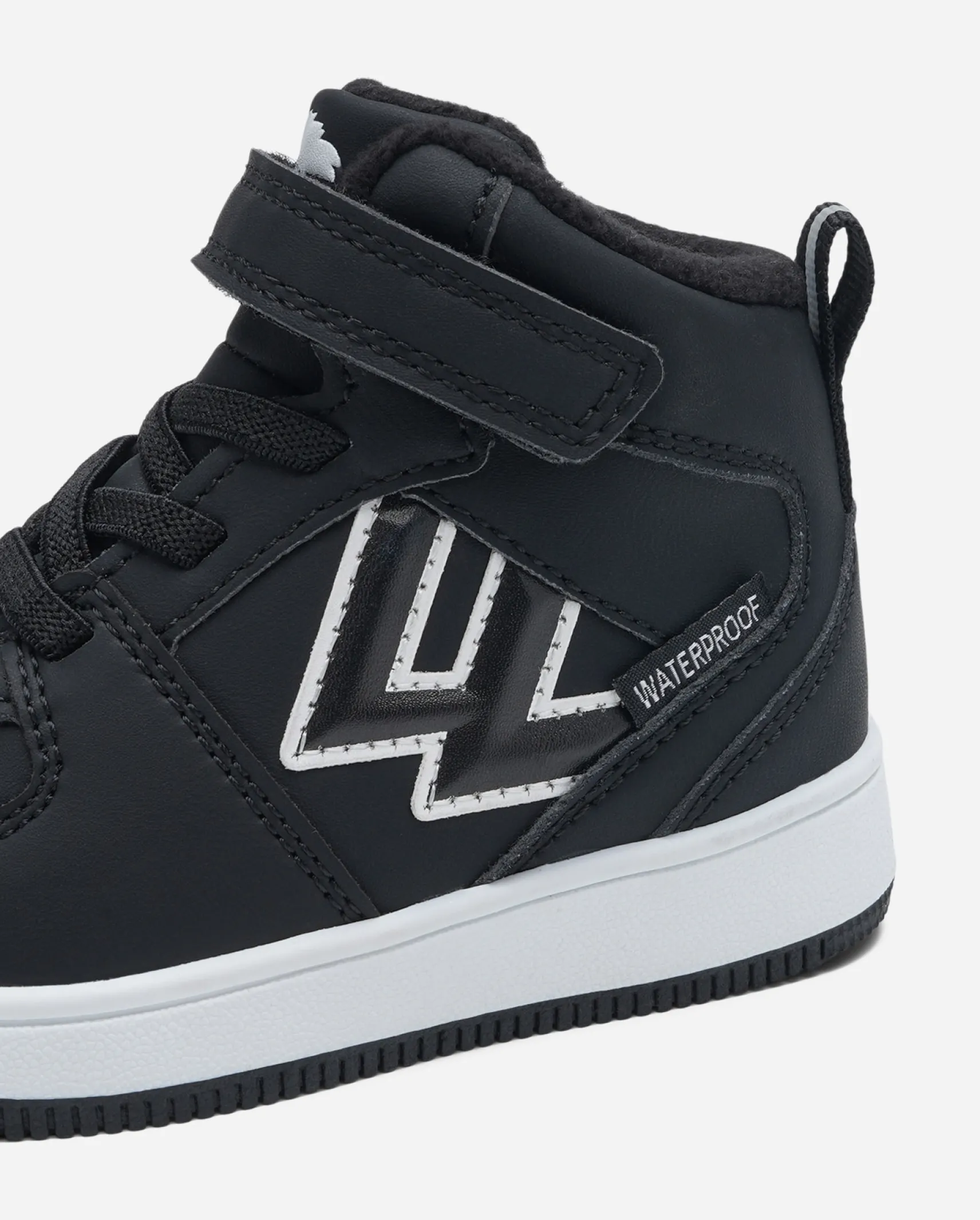 LEJON, Fleecefodrade höga sneakers