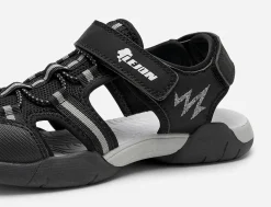 LEJON, Sandal med täckt tå