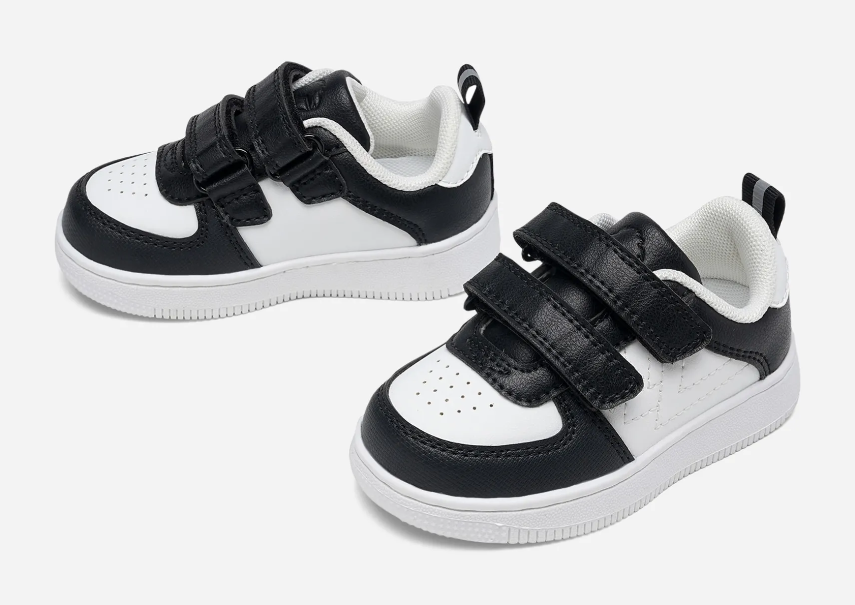 LEJON, Sneakers