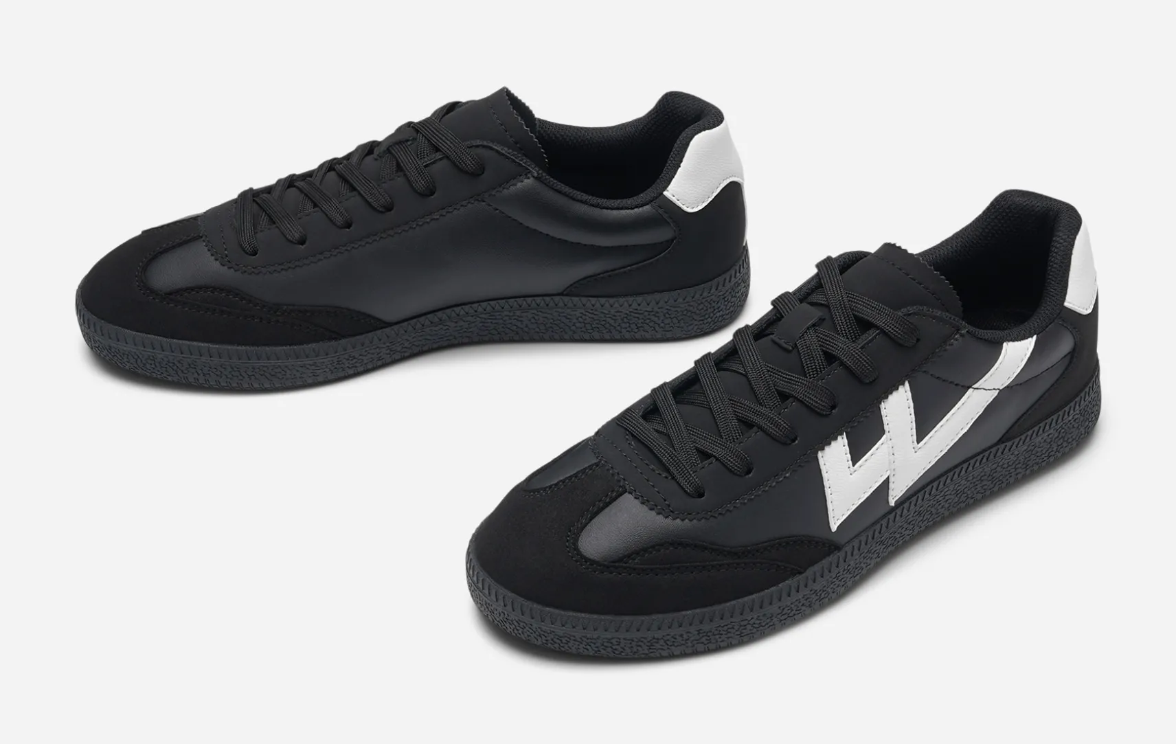 LEJON, Sneakers