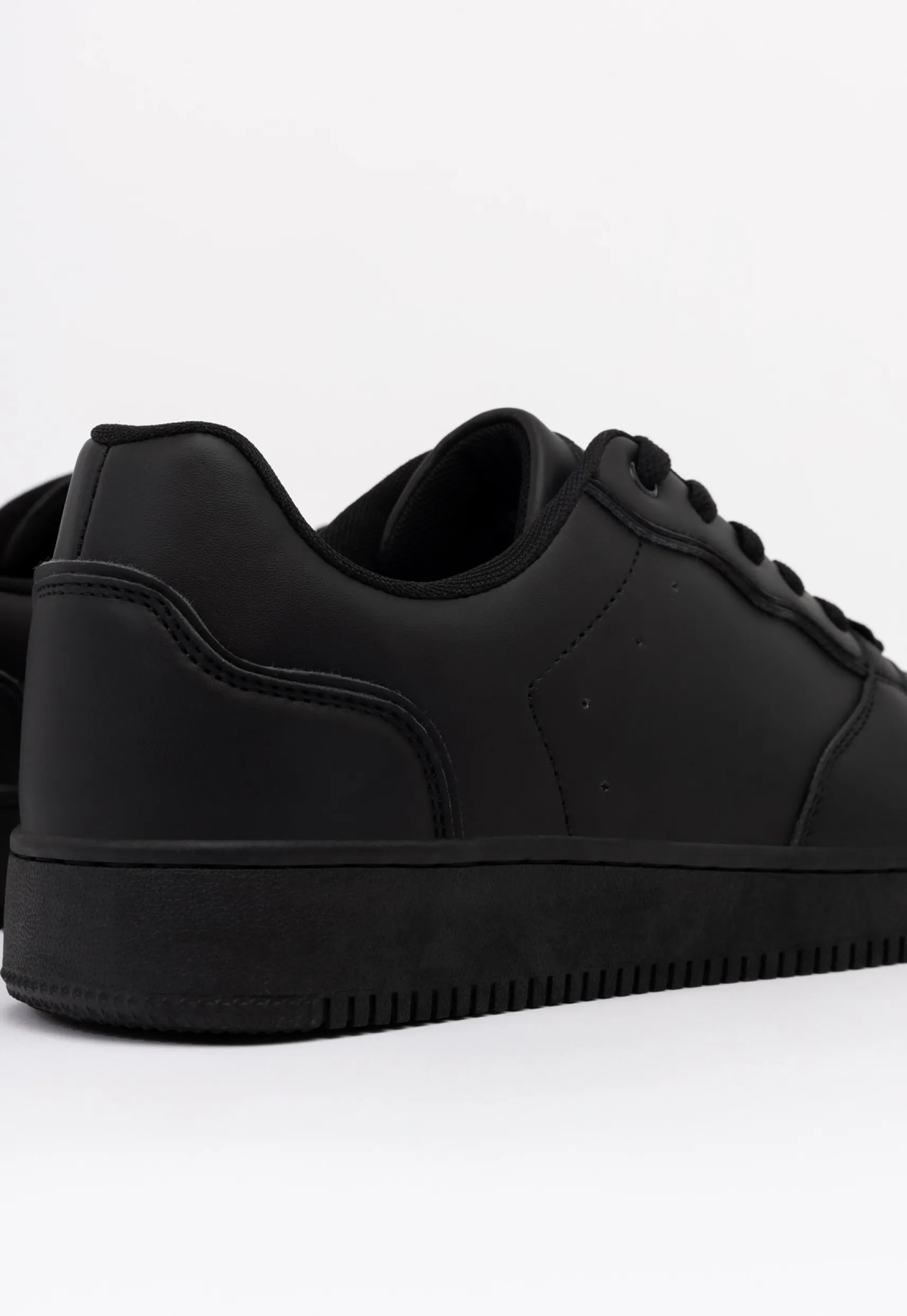 LEJON, Sneakers