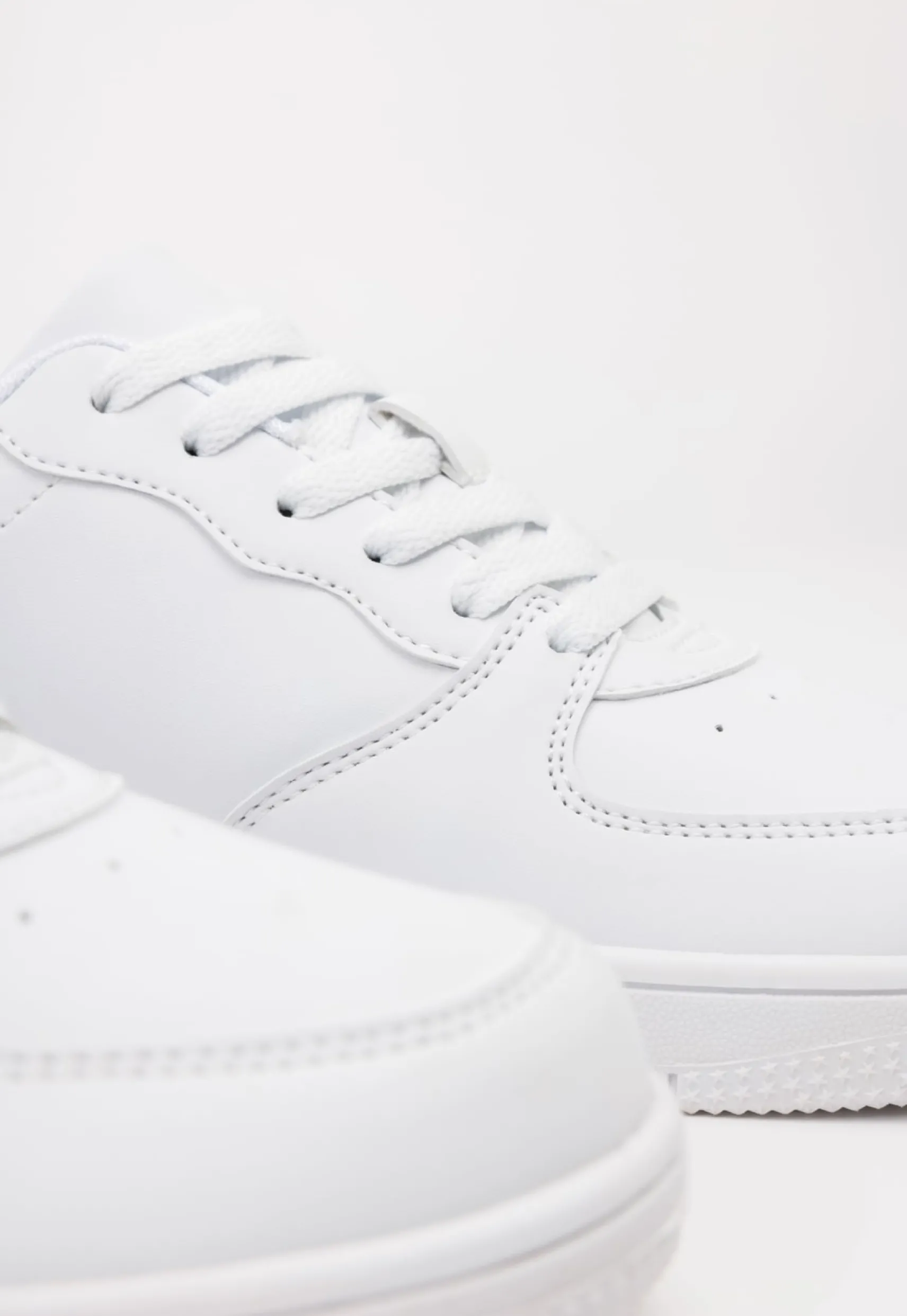 LEJON, Sneakers