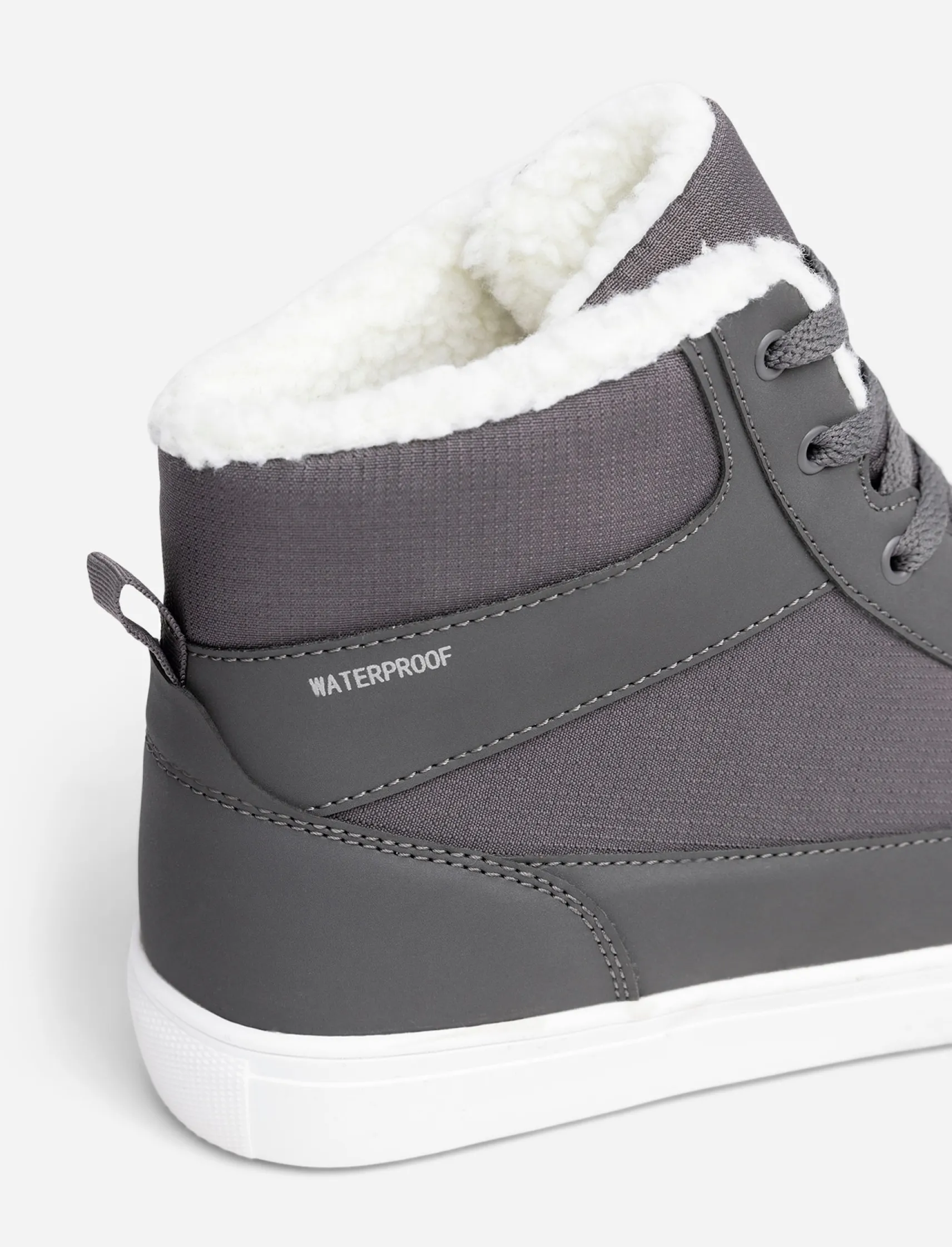 LEJON, Varmfodrade höga sneakers waterproof