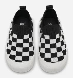 Mino, Sock sneakers