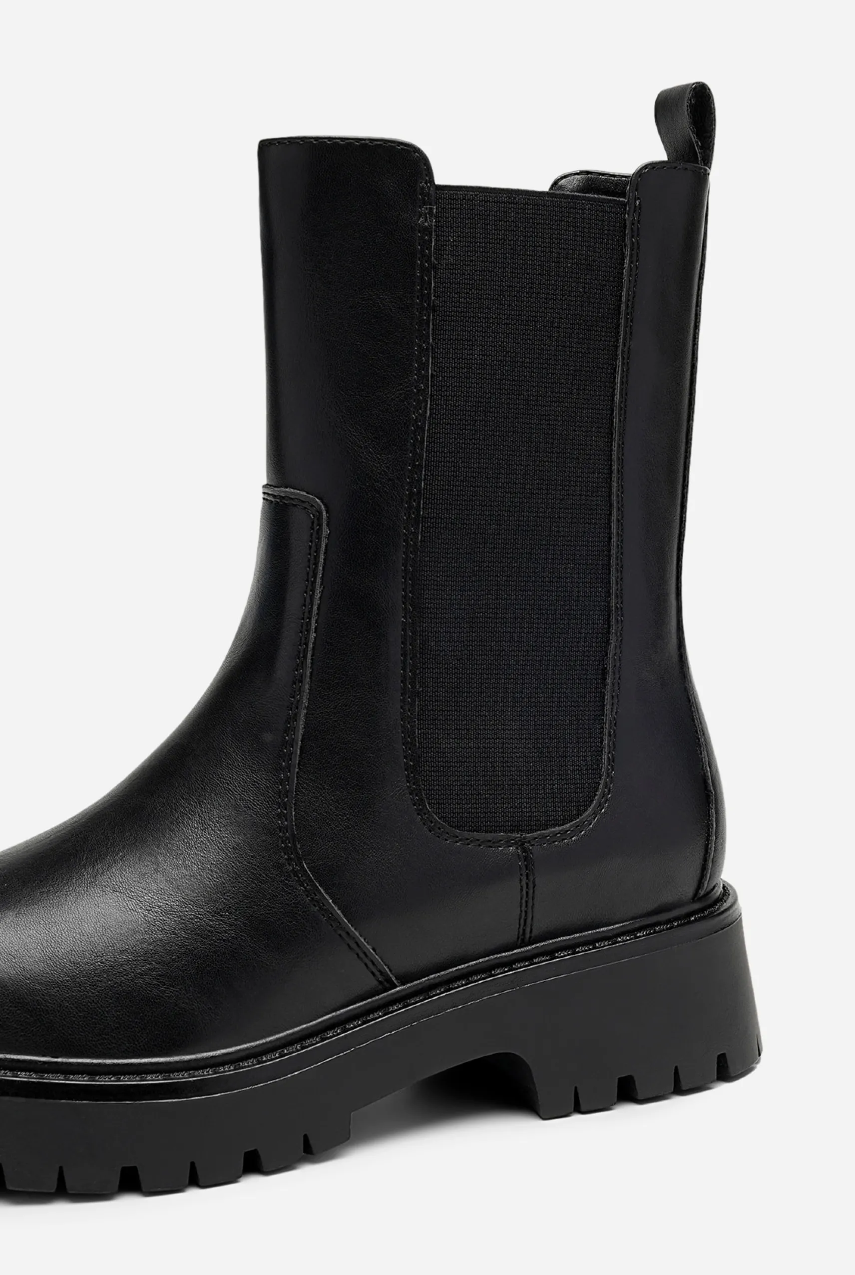 VOX, Boots med högt skaft