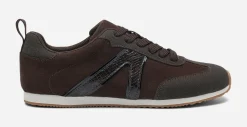 VOX, Sneakers