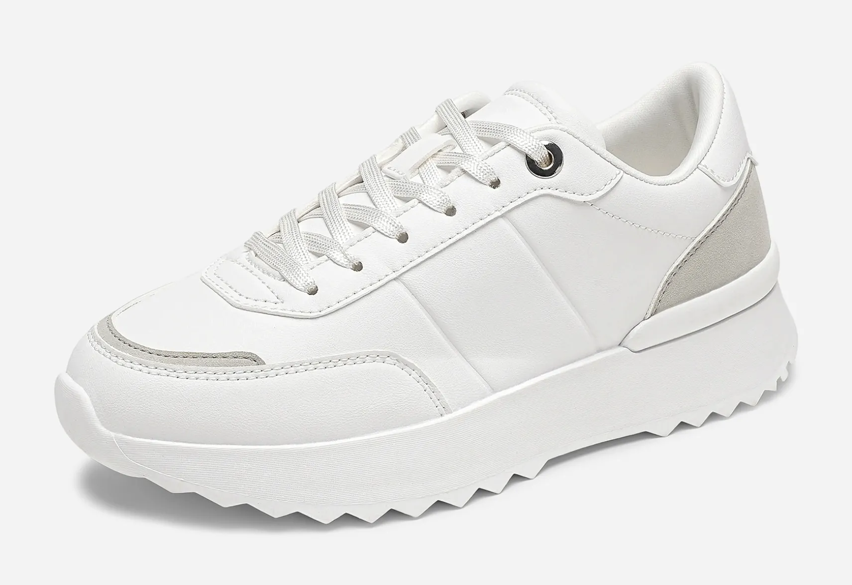 VOX, Sneakers