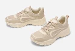 VOX, Sneakers
