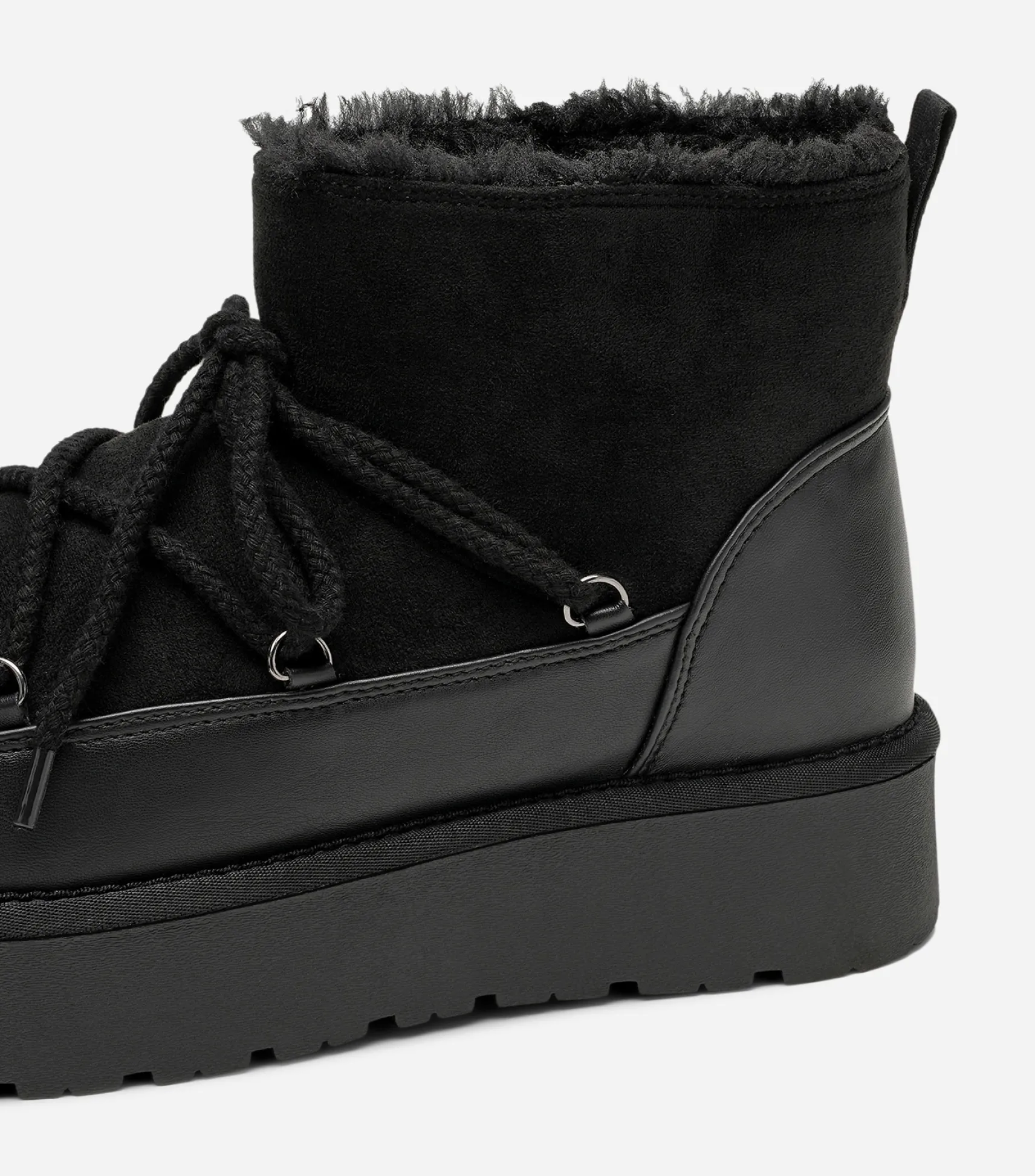VOX, Varmfodrade boots med snörning