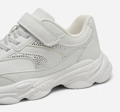 ZOEY, Sneakers