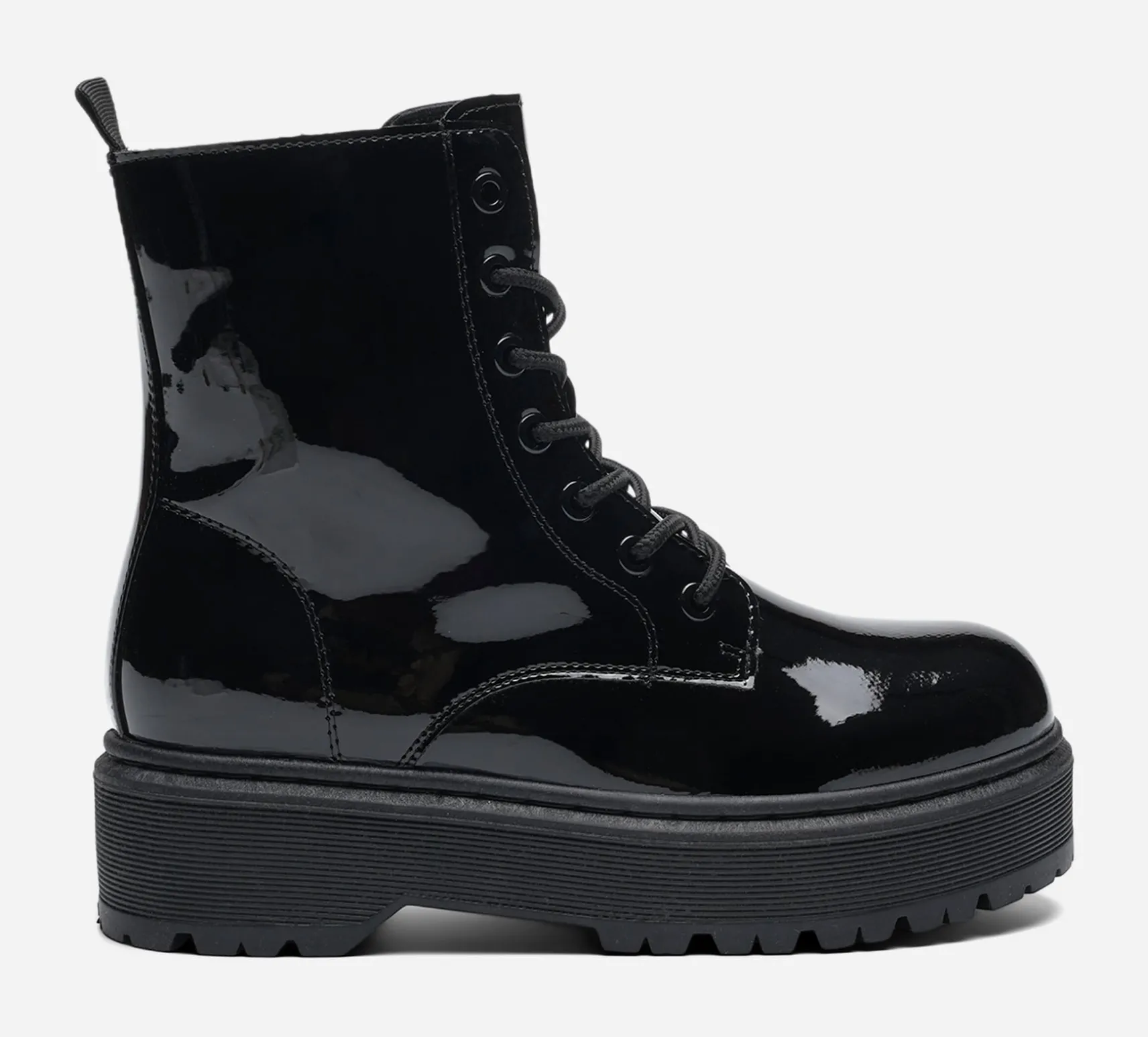 ZOEY, Varmfodrade boots med snörning