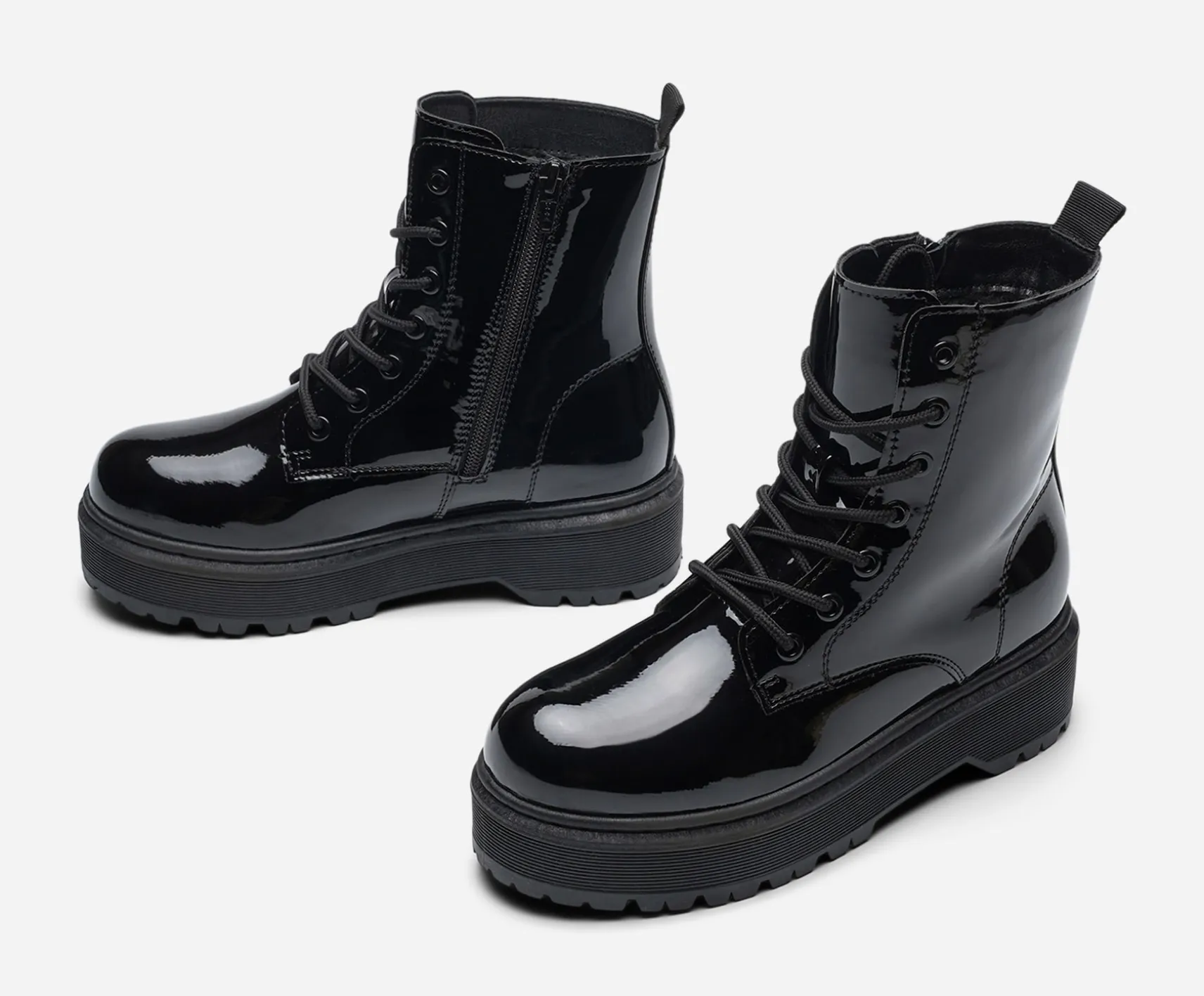 ZOEY, Varmfodrade boots med snörning